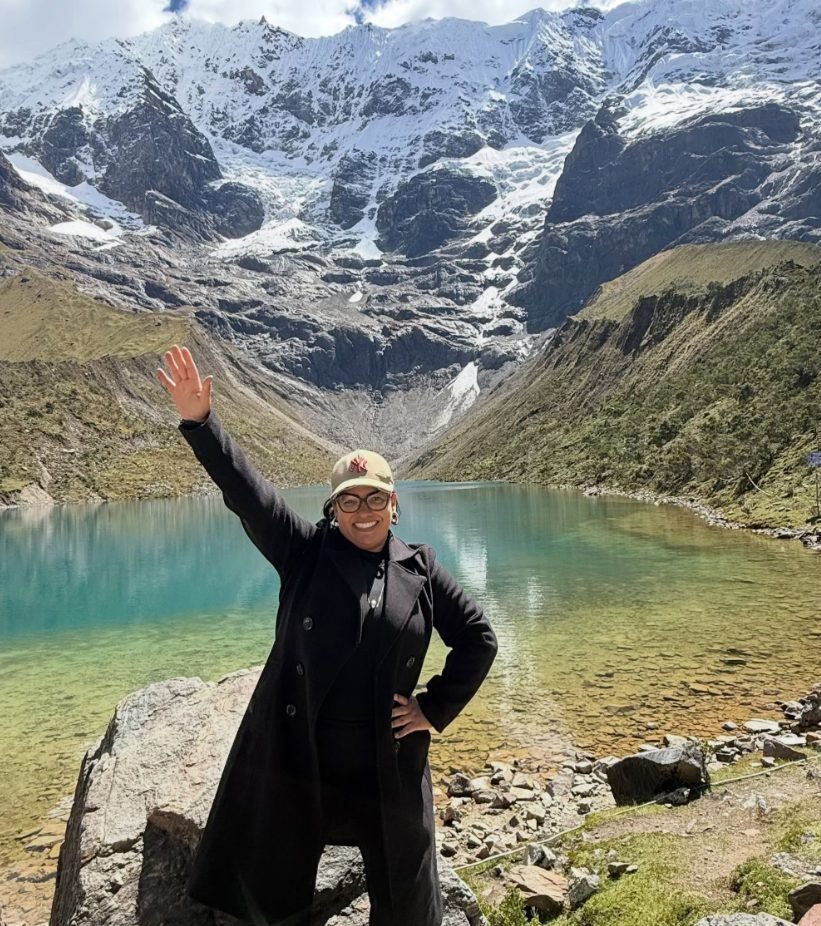 Viajante iTrip na Lagoa Humantay, Peru